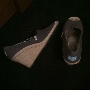 Wedge Peeptoe Toms
